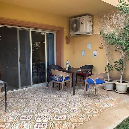 La Vista Topaz Sokhna - Garden Chalet With Jacuzzi & Private Entrance, On The Pool & Near The Beach Ain Sukhna Exterior photo