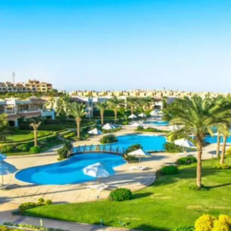 La Vista Topaz Sokhna - Garden Chalet With Jacuzzi & Private Entrance, On The Pool & Near The Beach Ain Sukhna Exterior photo